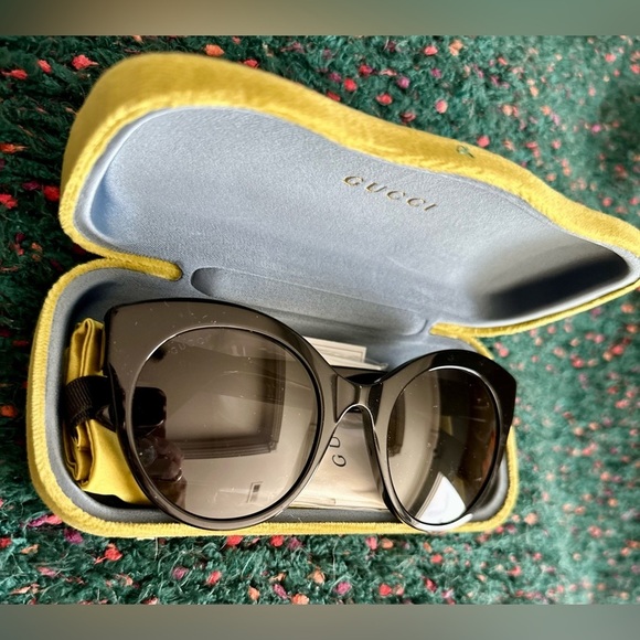 Gucci Cat Eye Sunglasses Black Gold Logo 52mm NWT Rare Colorway main image 12